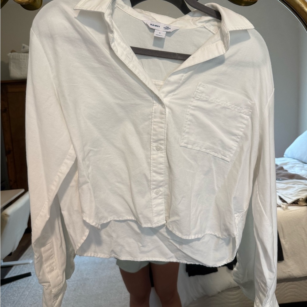 Old Navy White Button-Up Shirt